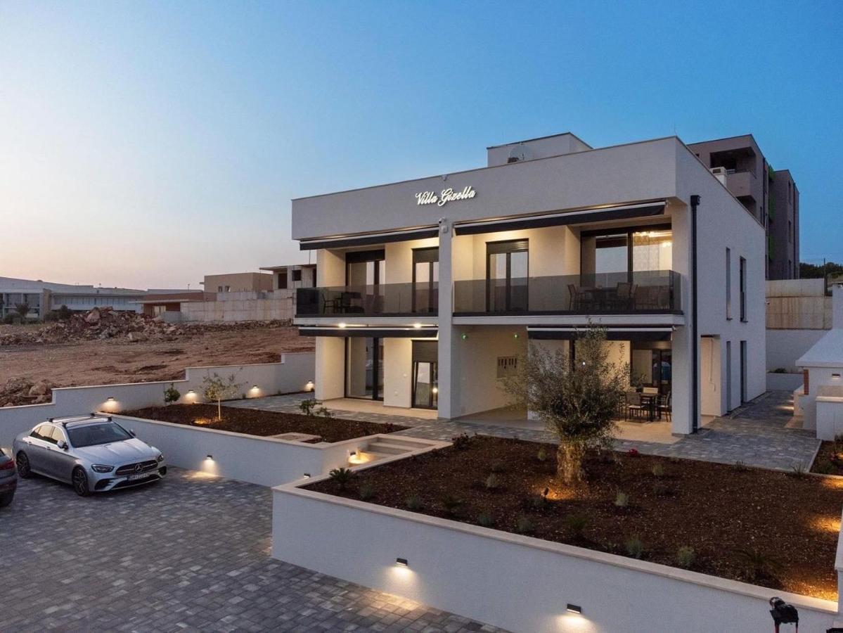 Villa Gizella Свети-Филип-и-Яков Экстерьер фото